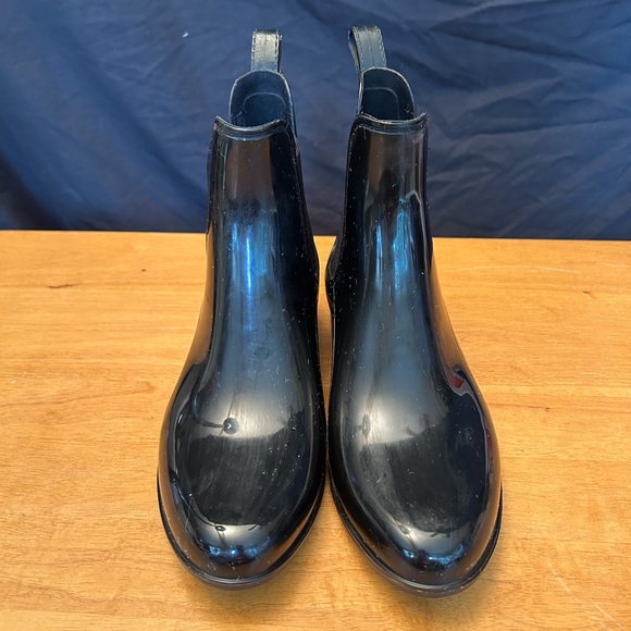 London Fog Rain Boots - Picture 3 of 7